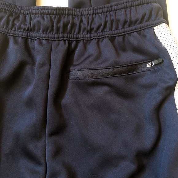 NWT Reebok Navy Interlock Pant (Size small/ slim) - Picture 6 of 6